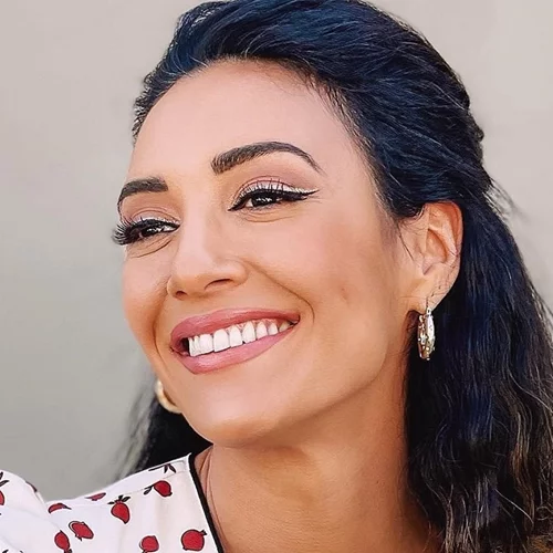 Το eyeliner που κάθε γυναίκα με καστανά μάτια πρέπει να έχει στη συλλογή της