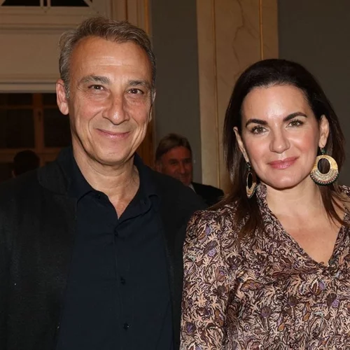 Όλγα Κεφαλογιάννη | Φωτογραφίζει (για πρώτη φορά) τα δίδυμα παιδιά της