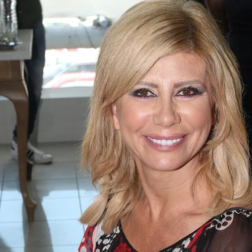 Η Ζήνα Κουτσελίνη ξεσπά | "Να σας πω ότι δεν είμαι ηλίθια - Ο χαρακτηρισμός από την πολυθρόνα είναι πολύ εύκολος"