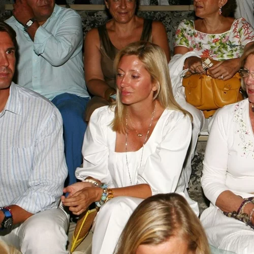 Ο Παύλος Ντε Γκρες και η Marie Chantal σε παράσταση στην Επίδαυρο - Σπάνιο throwback