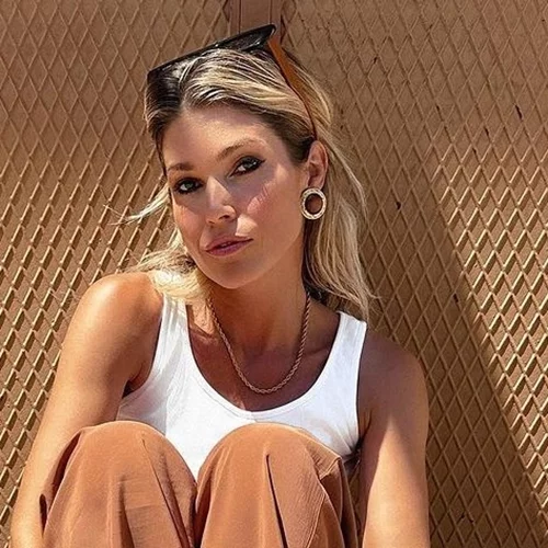 Βάσια Κωσταρά | Το νέο της κούρεμα είναι η επιτομή της γαλλικής κομψότητας