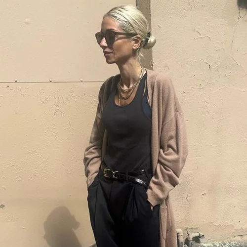 Η Σοφία Καρβέλα φόρεσε τις μπαλαρίνες της με τον πιο φθινοπωρινό τρόπο