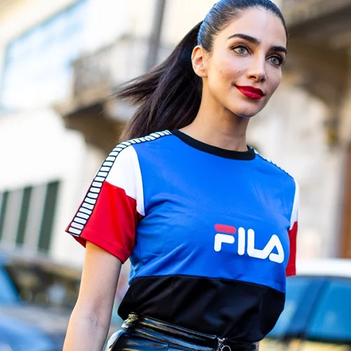 Δεν πρόλαβες να λουστείς; Τα stylish χτενίσματα που μπορείς να κάνεις για να μην το καταλάβει κανείς