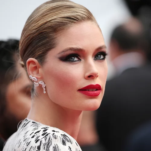 Οι πιο hot αποχρώσεις για το μακιγιάζ των ματιών φέτος το καλοκαίρι