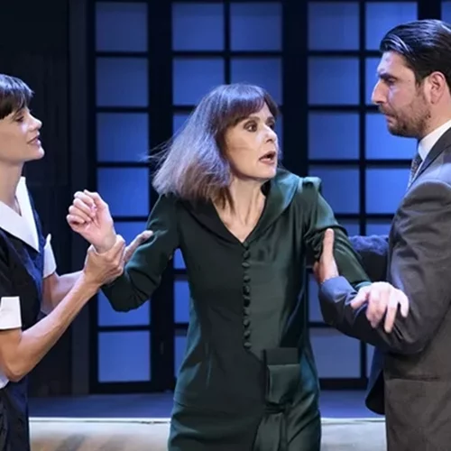 Πέντε θεατρικές ιστορίες μυστηρίου για δυνατούς λύτες