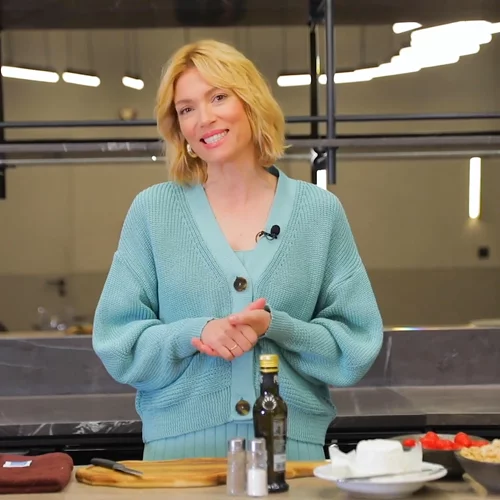 Η αγαπημένη καλοκαιρινή σαλάτα της Βίκυς Καγιά