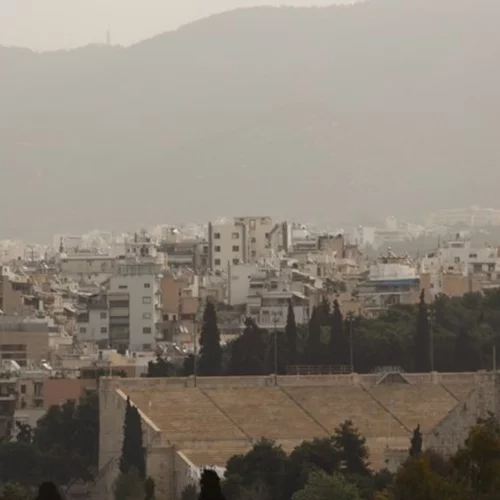 Καιρός | Πρωταπριλιά με ζέστη και επιστροφή της αφρικανικής σκόνης - Εως 31 βαθμούς η θερμοκρασία
