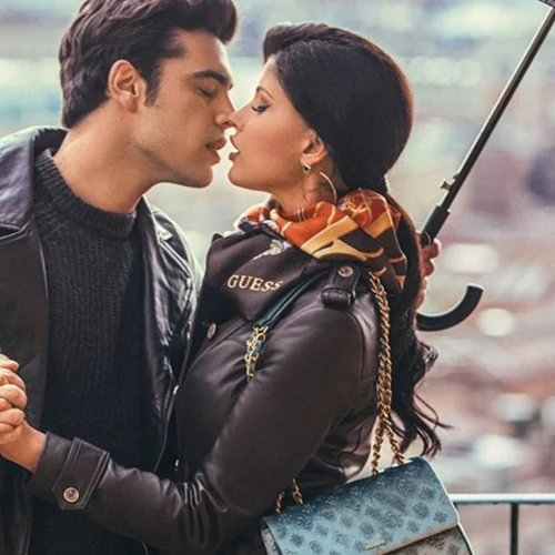 Guess | Η νέα φθινοπωρινή συλλογή υπόσχεται καθημερινή κομψότητα