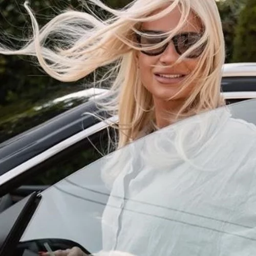 Φαίη Σκορδά | Στόλισε το σπίτι της για το Halloween