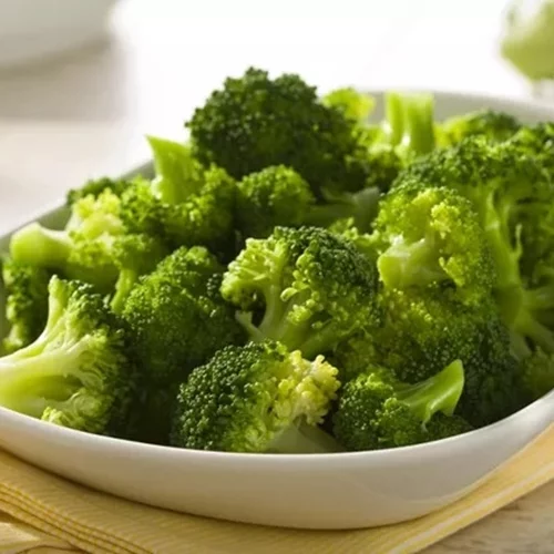 Βράζεις μπρόκολο; Το ένα απλό μπαχαρικό που το μετατρέπει σε "υπερτροφή"!