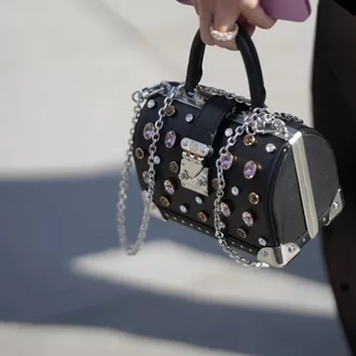 Statement τσάντες | Το αξεσουάρ που θα κάνει τα looks σου να ξεχωρίζουν