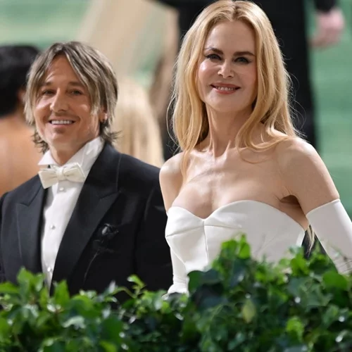 Keith Urban | Αυτή είναι η 25χρονη νέα σύντροφός του, αιτία του διαζυγίου του με τη Nicole Kidman