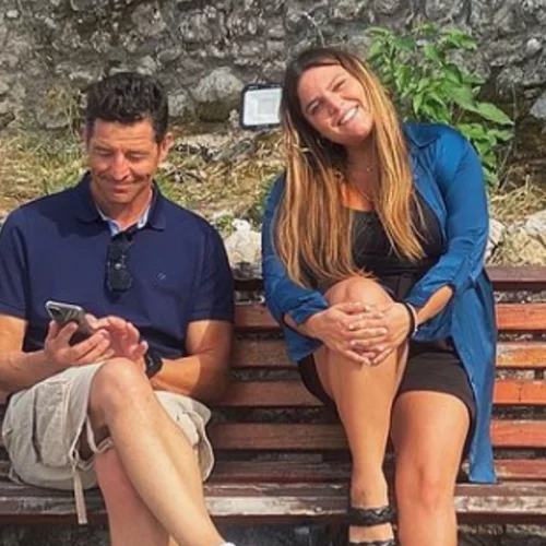 Δανάη Μπάρκα - Απόστολος Ρουβάς | Είναι αχώριστοι