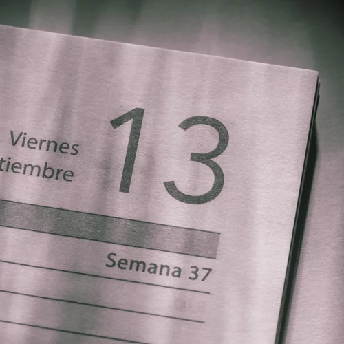 Παρασκευή και 13 | Γιατί θεωρείται "γρουσούζικη" μέρα;