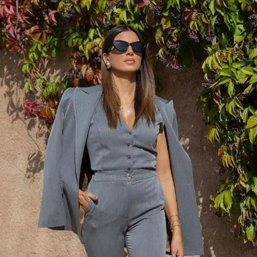 Σταματίνα Τσιμτσιλή | Η εμφάνιση στο κέντρο της Αθήνας- Ενέδωσε στην τάση της σεζόν