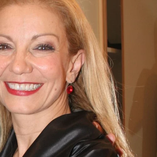 Πέμυ Ζούνη | Σπάνια εμφάνιση της ηθοποιού