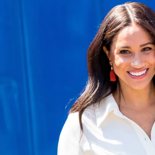 Ο "royal" τρόπος για να φορέσεις ένα tank top