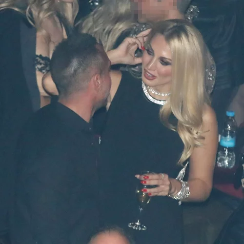 Κωνσταντίνα Σπυροπούλου - Βασίλης Σταθοκωστόπουλος | Τα τρυφερά ενσταντανέ σε βραδινή τους έξοδο