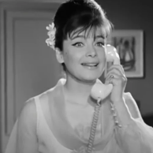 Η μεγάλη αποκάλυψη για την Τζένη Καρέζη - Ο Φίνος δεν την ήθελε γιατί τη θεωρούσε αλλήθωρη