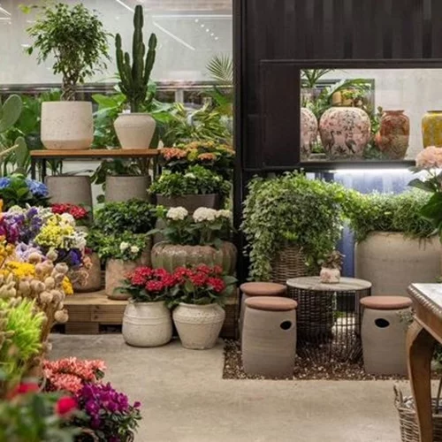 Ανθοπωλείο Sotiris Vrettos |  10 χρόνια Blooming σε ένα τριήμερο γιορτής με workshop, μουσική και cocktails