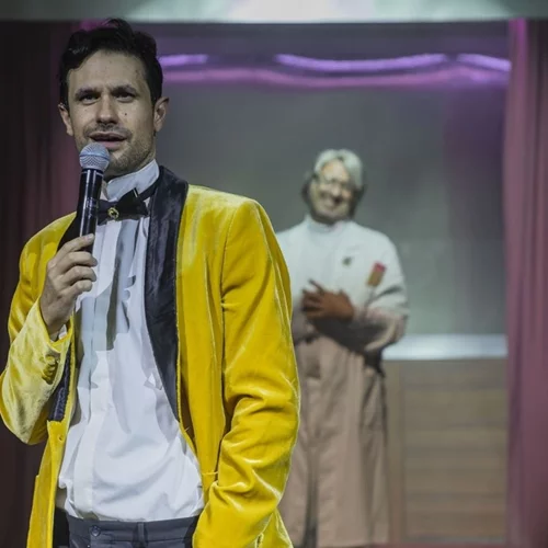 Πέντε παραστάσεις που επιστρέφουν για δεύτερη χρονιά