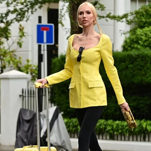 8 σύνολα για το ταξίδι με αεροπλάνο που μπορεί να σου χαρίσουν ''upgrade'' στην θέση σου