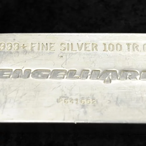 Για πρώτη φορά στην ιστορία, το ασήμι πάνω από τα 75 δολάρια ανά ουγγιά