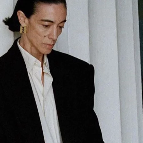 Η απάντηση της Έλενας Τοπαλίδου σε χυδαίο σχόλιο - "Ήθελα να 'ξερα πώς ξάπλωνε μαζί σου ο Κουρής"