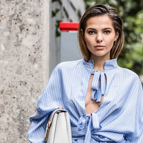 Γάμος σε νησι | 3 tips για να είσαι η πιο καλοντυμένη καλεσμένη