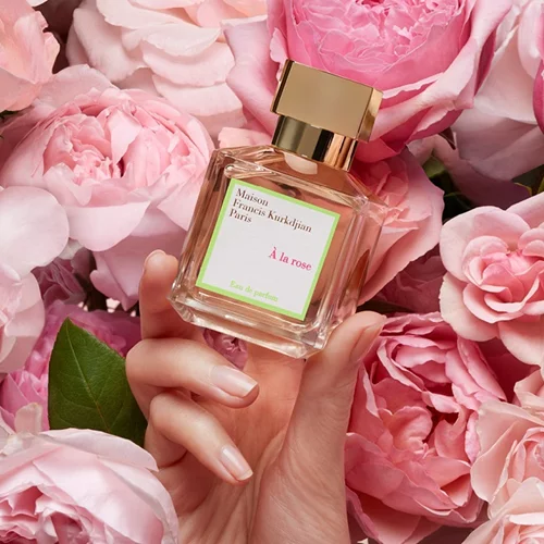 Τα ωραιότερα αρώματα της φετινής άνοιξης που πρέπει οπωσδήποτε να δοκιμάσεις