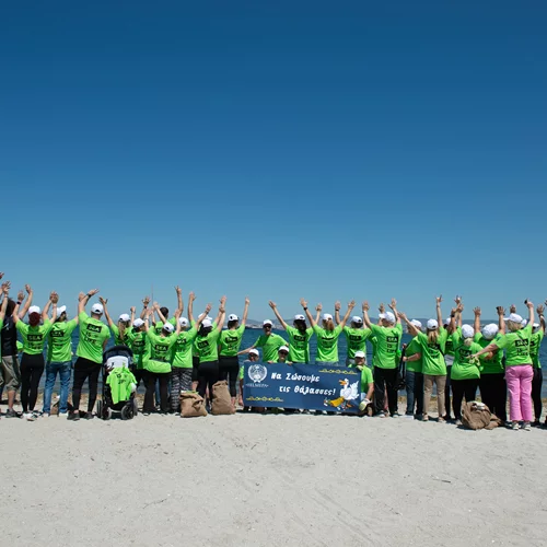 Herbalife Nutrition | Η παραλία της Νέας Κρήνης γέμισε εθελοντές