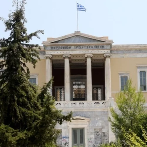 Πρωτοβουλία για τα 50 χρόνια από την εξέγερση του Πολυτεχνείου με στόχο τη "διατήρηση της ιστορικής μνήμης"