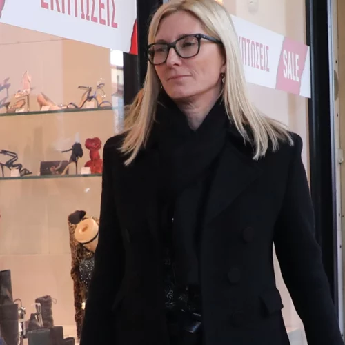 H Marie Chantal κράτησε την ιδανική τσάντα για το ταξίδι της στην Ελλάδα