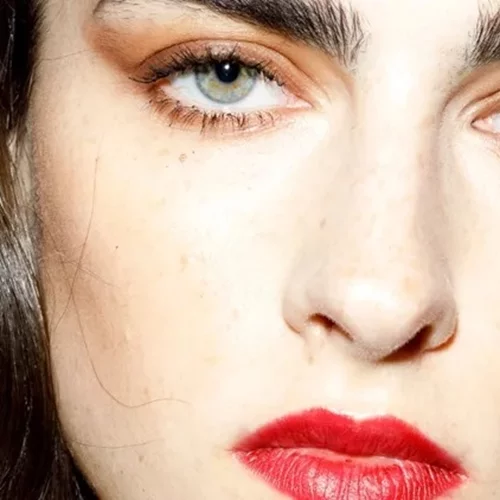 5 αλάνθαστες συμβουλές για να δημιουργήσεις ένα sexy βραδινό μακιγιάζ