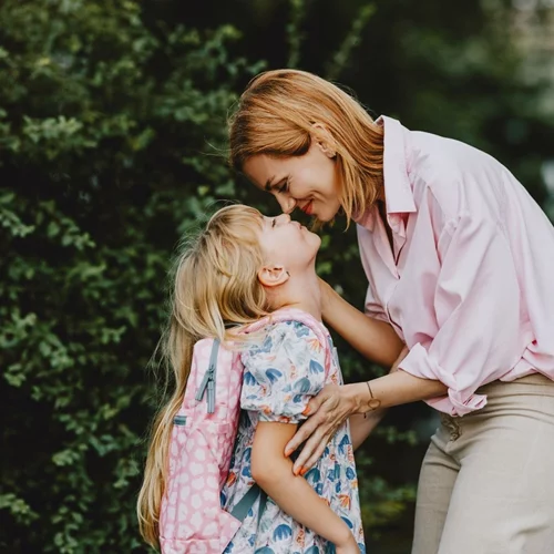 Θα τα φορέσει και το φθινόπωρο | 10 κομμάτια από τα παιδικά της Zara κάτω από 10 ευρώ