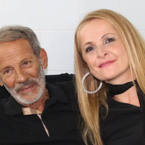 Σταύρος Ξαρχάκος - Ηρώ Σαΐα | Φωτογραφίες από το οικογενειακό τους σπίτι στα Εξάρχεια