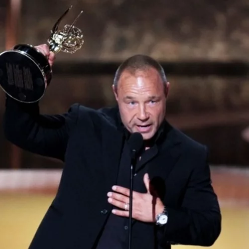 Stephen Graham | Μετά το "Adolescence" στέλνει το πιο ηχηρό μήνυμα στους μπαμπάδες όλου του κόσμου