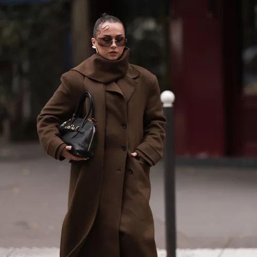 Τα 3 άκρως απαραίτητα πανωφόρια του χειμώνα σύμφωνα με το TikTok