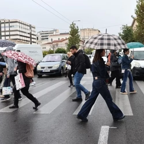 Αλλάζει ο καιρός | Ξεκινά να πέφτει η θερμοκρασία, πού θα σημειωθούν σήμερα βροχές