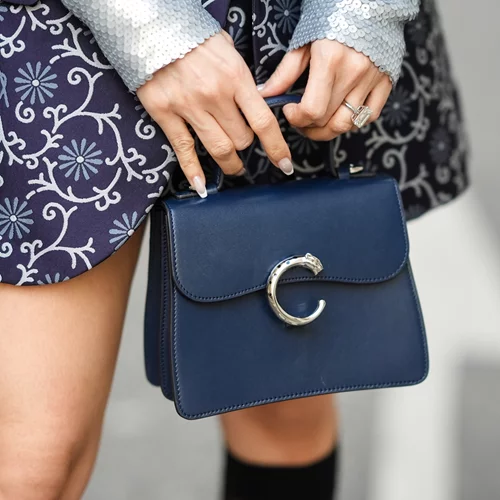 Αυτό είναι το μανικιούρ που επιλέγουν οι Ελληνίδες celebrities τώρα