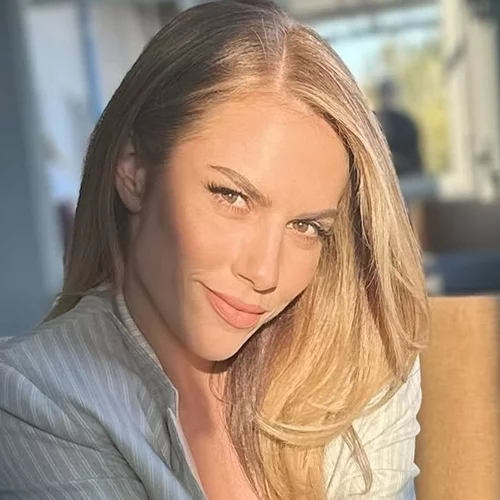 Η Ντορέττα Παπαδημητρίου στον δερματολόγο | Η θεραπεία που κάνει για τους μαύρους κύκλους