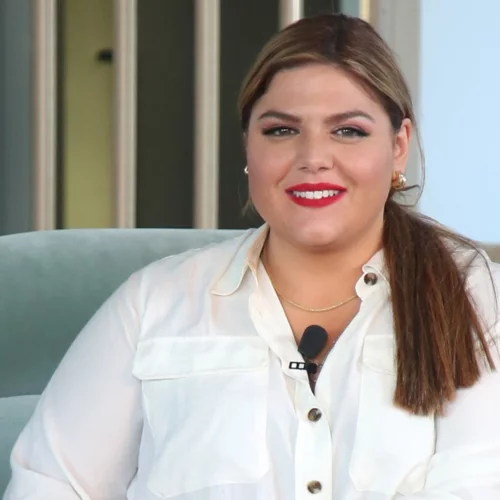 Δανάη Μπάρκα | Σου δείχνει τον πιο εύκολο τρόπο να αναβαθμίσεις τα casual looks σου