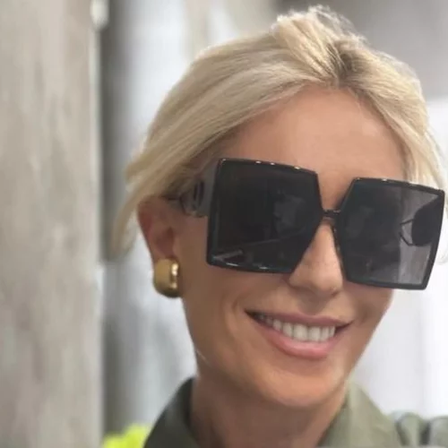 Μαρία Μπακοδήμου | Με σωληνάκια στο νοσοκομείο