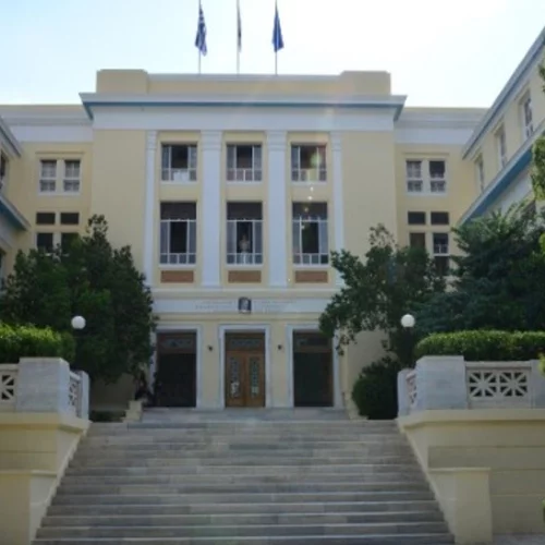 Διευρύνεται ο χάρτης των ξενόγλωσσων προπτυχιακών των ελληνικών πανεπιστημίων