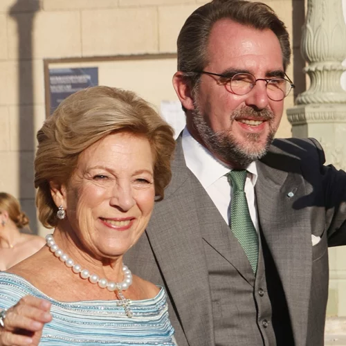 Άννα Μαρία | Όλες οι λεπτομέρειες για το γαλάζιο φόρεμα που επέλεξε στον γάμο της Θεοδώρας