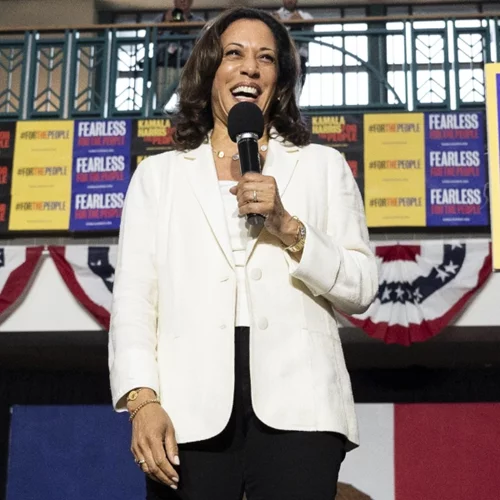 Style Inspo | Τα ωραιότερα Converse All Star sneakers για να τα φορέσεις όπως η Kamala Harris