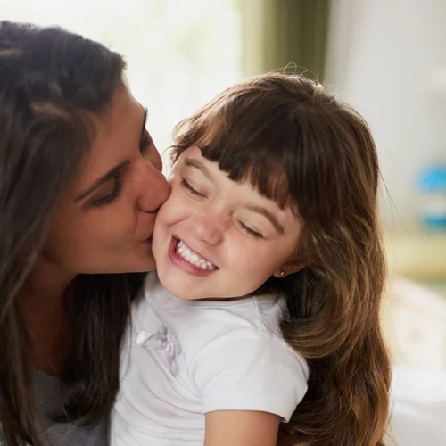 Όταν μεγαλώνουν τα παιδιά, φέρονται στους γονείς όπως τους φερόντουσαν κι εκείνοι όταν ήταν μικρά