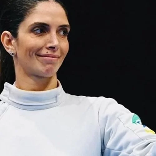 Ναταλί Μολάουζεν | Η ιστορία μιας γενναίας αθλήτριας με καρκίνο που αγωνίστηκε στους Ολυμπιακούς 2024