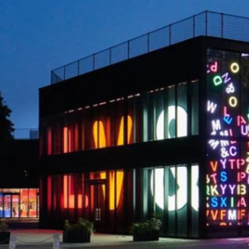 Νέα όψη για τη μπουτίκ Louis Vuitton στο Τόκιο