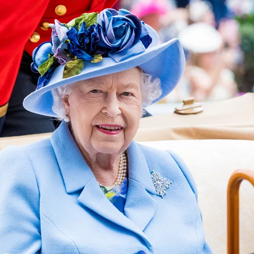 Βασίλισσα Ελισάβετ | H αγαπημένη της συνήθεια που κανείς δεν μπορεί να φανταστεί